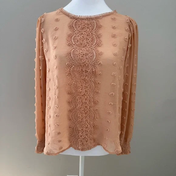 Blu Pepper Anthropologie chiffon crochet flowy boho top salmon neutral sheer - Picture 3 of 7